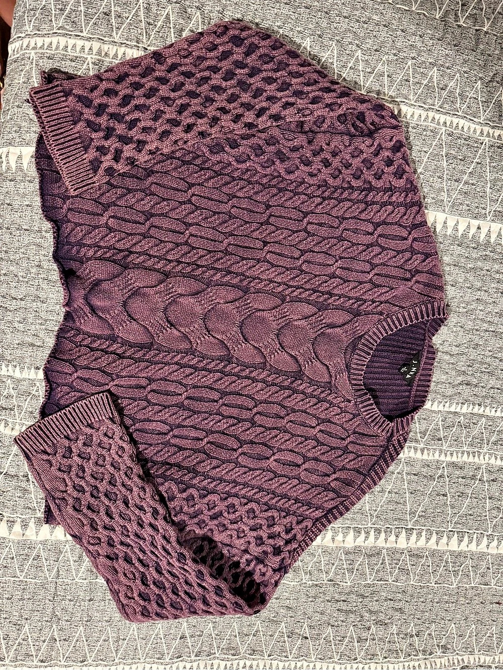 J.NNA Cable Knit Sweater in Purple Small Like New